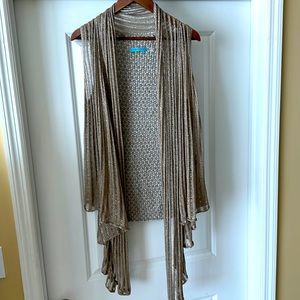 Alice + Olivia knit sleeveless gold top